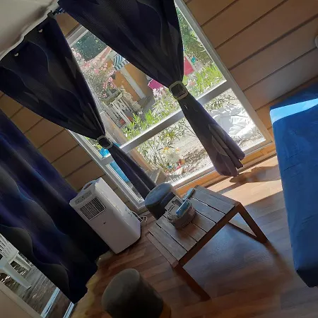 Le Bungalow Ensoleille A La Napoule Campsite *